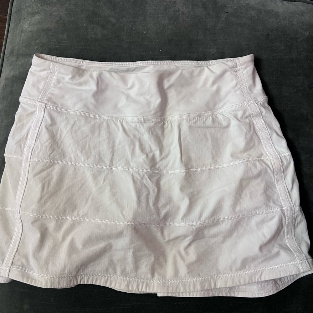 Lululemon pace rival skirt